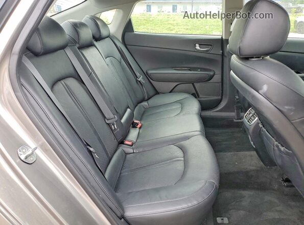 5XXGU4L18KG318237 2019 KIA OPTIMA Gray Vista de los asientos traseros