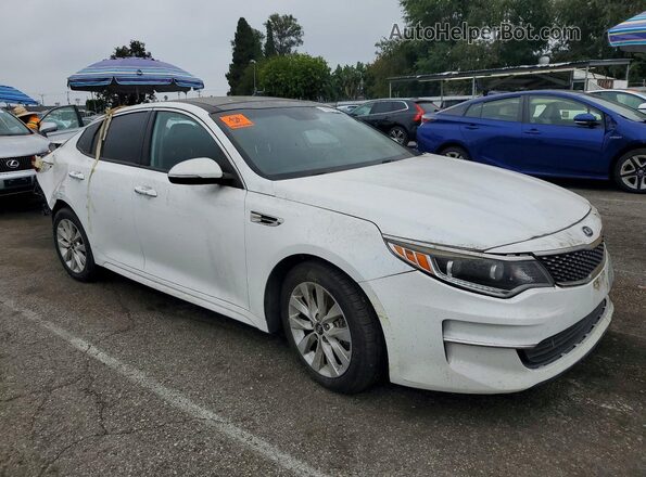 5XXGU4L33HG153675 2017 KIA OPTIMA White Delantero derecho