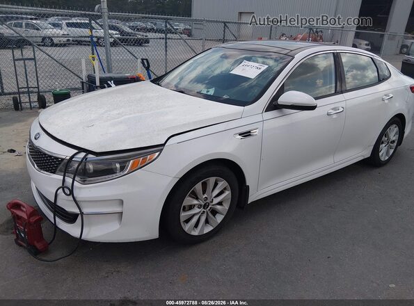 5XXGU4L34GG033544 2016 KIA OPTIMA White წინა მარცხენა ხედი სამი მეოთხედიდან