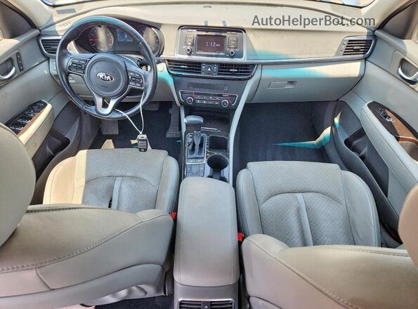 5XXGU4L34GG080914 2016 KIA OPTIMA Серебряный Вид панели приборов