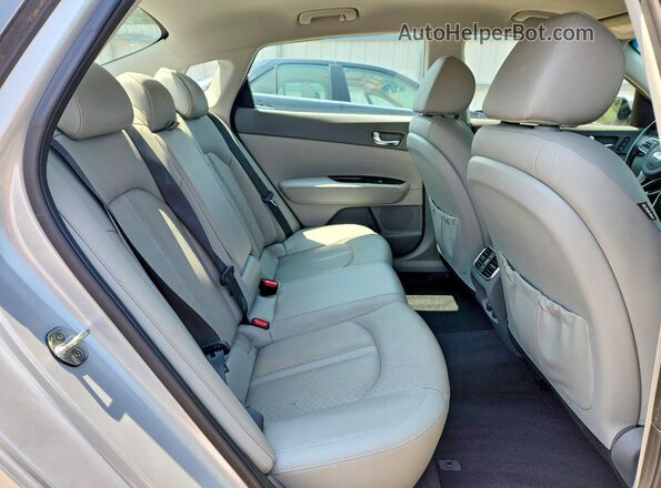 5XXGU4L34GG080914 2016 KIA OPTIMA Серебряный Вид задних сидений