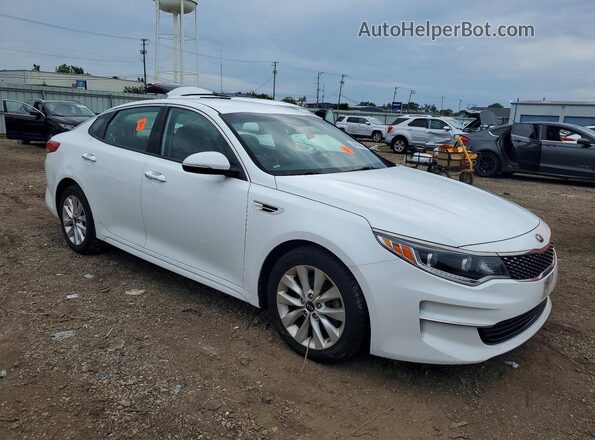 5XXGU4L36GG006801 2016 KIA OPTIMA White Передня права чверть