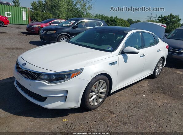 5XXGU4L39GG098843 2016 KIA OPTIMA Белый Передняя левая четверть