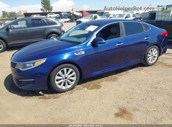 5XXGU4L3XGG018403 2016 KIA OPTIMA Blue Առջևի ձախ երեք քառորդ տեսարան