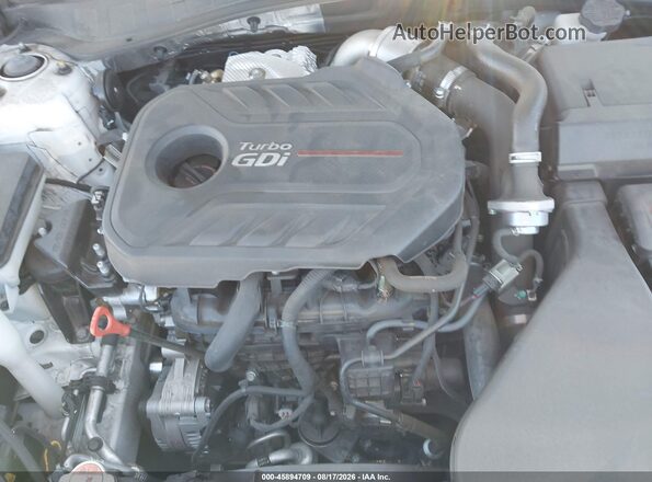 5XXGV4L22JG195412 2018 KIA OPTIMA White Vista trasera