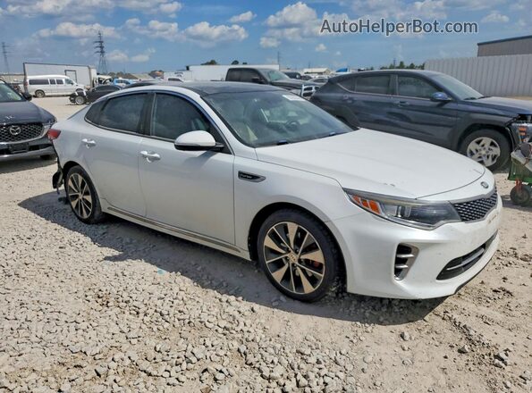 5XXGV4L2XGG031348 2016 KIA OPTIMA Белый Передняя правая четверть