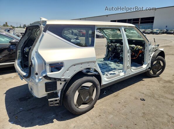 5XYAB5S10TG019647 2026 KIA EV9 Silver 