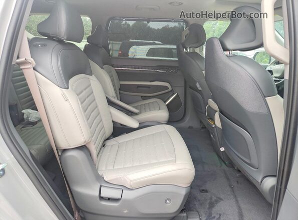 5XYADFS50TG017304 2026 KIA EV9 Gray Vista interior trasera