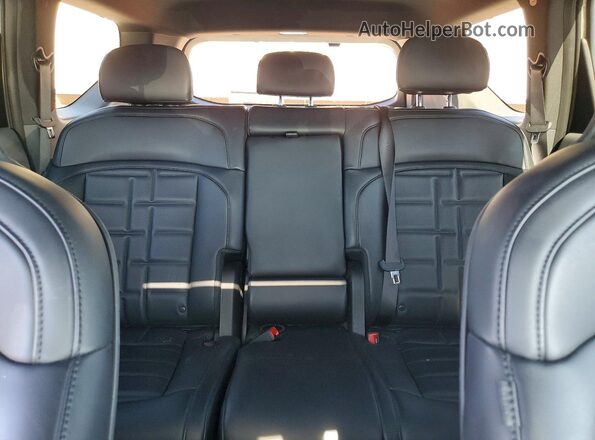 5XYADFS5XTG009372 2026 KIA EV9 Tan Rear seats view