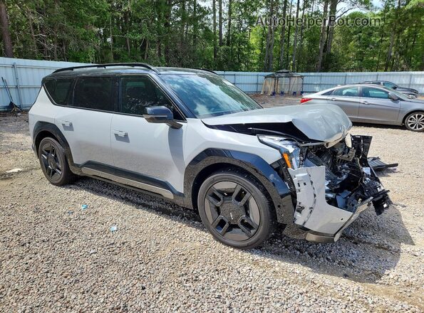 5XYAEFS59TG008663 2026 KIA EV9 Gray Передня права чверть