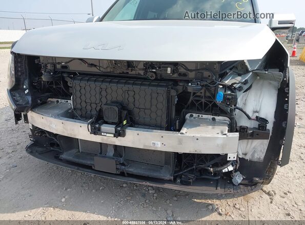 5XYAFFS57TG017939 2026 KIA EV9 Gray 