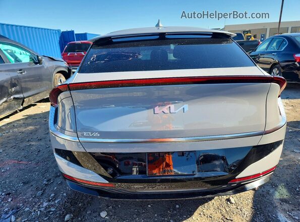 5XYC3DJC9SG004002 2025 KIA EV6 Серебряный Вид сзади