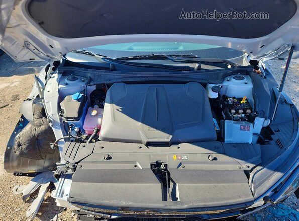 5XYC3DJC9SG004002 2025 KIA EV6 Серебряный Вид задней части салона