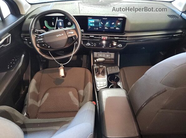 5XYK23DF4TG363984 2026 KIA SPORTAGE Gray Вид панелі приладів