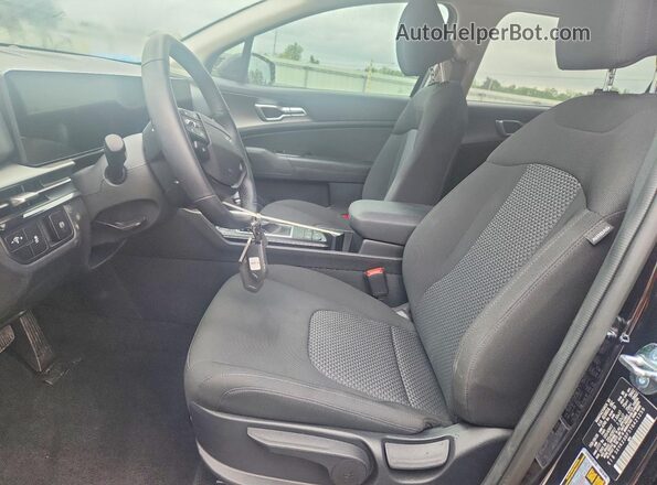 5XYK23DF5TG421259 2026 KIA SPORTAGE Black Вид салону спереду