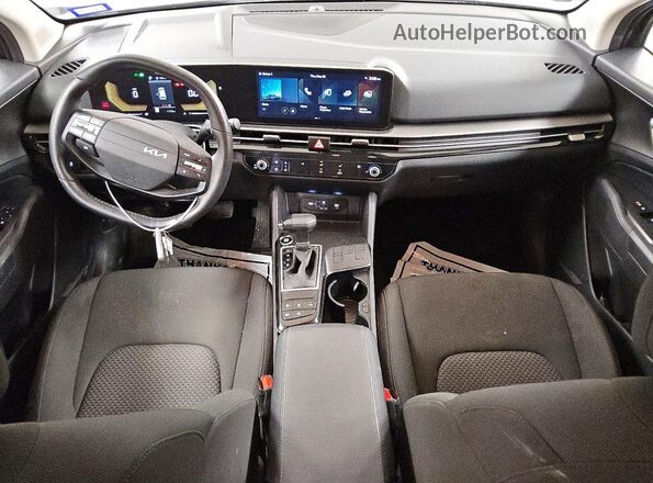 5XYK23DF8TG403404 2026 KIA SPORTAGE Gray წინა პანელის ხედი