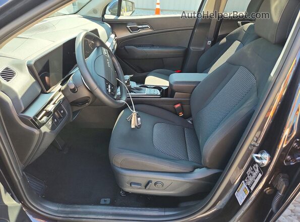5XYK23DF9TG441935 2026 KIA SPORTAGE Серый Вид салона спереди