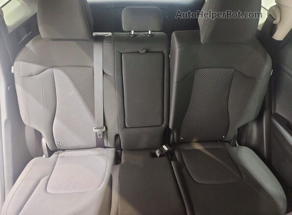 5XYK23DFXTG410127 2026 KIA SPORTAGE Black Հետևի նստատեղերի տեսք