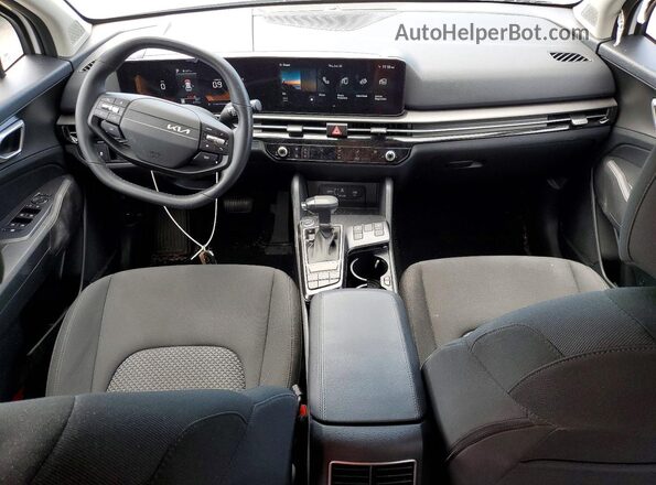 5XYK2CDF0TG397534 2026 KIA SPORTAGE White Առջևի վահանակի տեսք