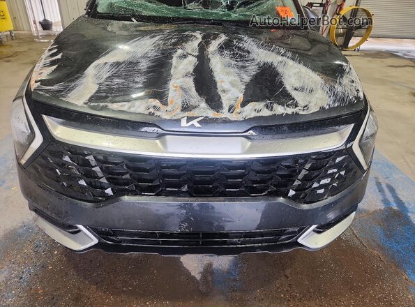 5XYK33AF0PG069490 2023 KIA SPORTAGE Charcoal Vista del compartimento del motor