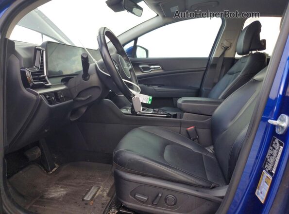 5XYK33AF4PG118061 2023 KIA SPORTAGE Blue Rear seats view
