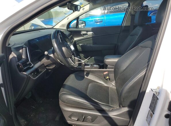 5XYK33AF5PG073759 2023 KIA SPORTAGE White Սալոնի 360 աստիճան տեսք