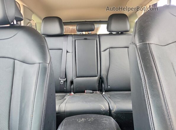 5XYK33AF5PG097074 2023 KIA SPORTAGE Черный Вид задних сидений
