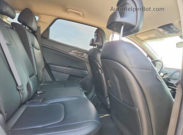 5XYK33AF7PG078154 2023 KIA SPORTAGE Black Rear interior view