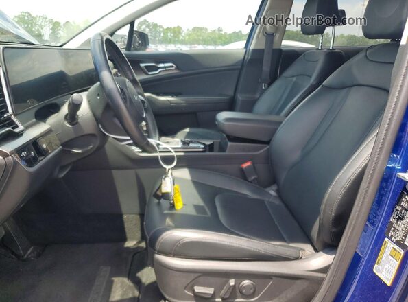 5XYK33DF0RG214753 2024 KIA SPORTAGE Blue Front interior view