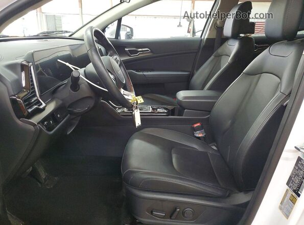 5XYK33DF1RG207861 2024 KIA SPORTAGE White წინა სალონის ხედი