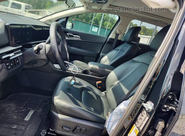 5XYK33DF2TG413066 2026 KIA SPORTAGE Black Вид салону спереду