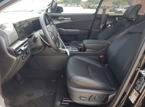 5XYK33DF3TG340029 2026 KIA SPORTAGE Black Front interior view