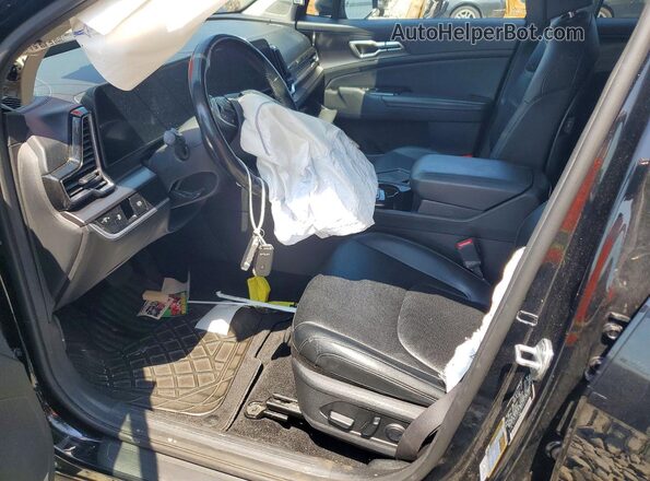 5XYK3CAF9PG072548 2023 KIA SPORTAGE Черный Вид салона спереди