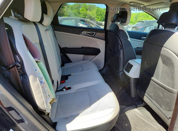 5XYK3CDF2TG407297 2026 KIA SPORTAGE Black Vista interior trasera