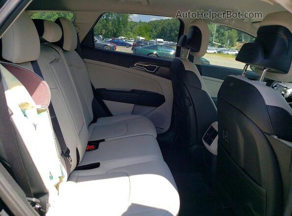 5XYK3CDFXRG162600 2024 KIA SPORTAGE Black Rear interior view