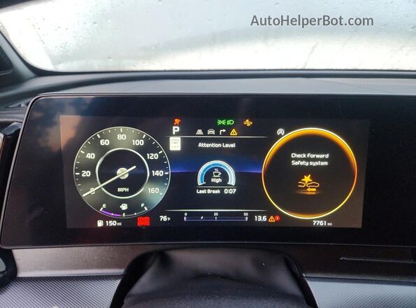 5XYK43DF0SG276799 2025 KIA SPORTAGE Gray ხელსაწყოთა პანელის ხედი