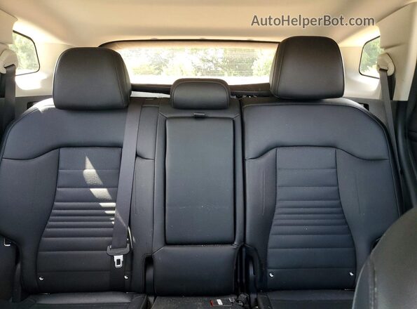 5XYK53AF0PG085148 2023 KIA SPORTAGE Silver უკანა სავარძლების ხედი