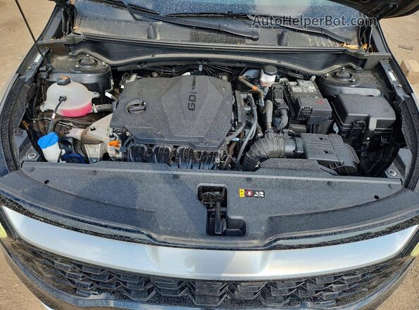 5XYK53AF3PG090523 2023 KIA SPORTAGE Black Vista del compartimento del motor
