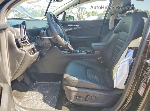 5XYK53AF6PG072162 2023 KIA SPORTAGE Black Front interior view