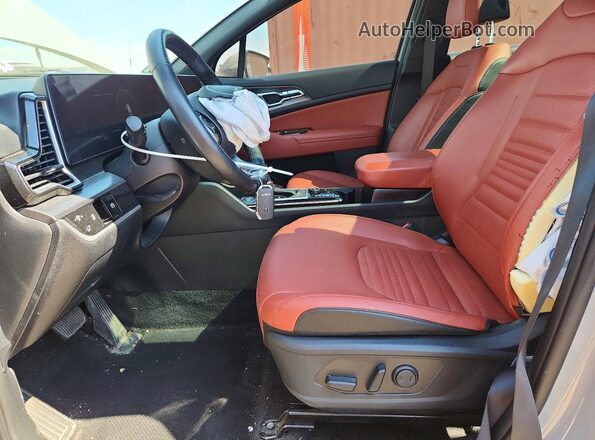 5XYK53DF1RG181451 2024 KIA SPORTAGE Gray Вид салону спереду