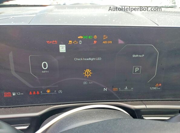 5XYK53DF8TG378835 2026 KIA SPORTAGE Black Widok zestawu wskaźników