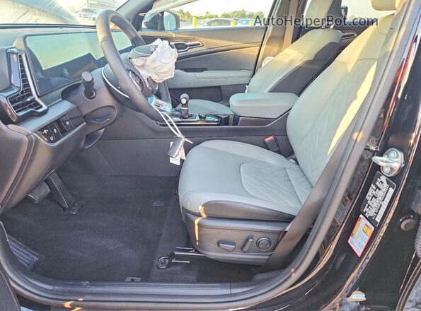5XYK6CDF4SG302847 2025 KIA SPORTAGE Black Вид салону спереду