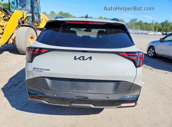 5XYK6CDF5TG429947 2026 KIA SPORTAGE Gray უკანა ხედი