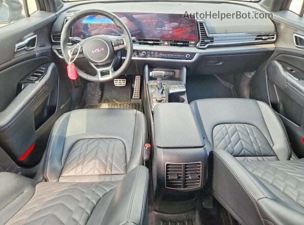 5XYK7CDF6RG202580 2024 KIA SPORTAGE Черный Вид панели приборов