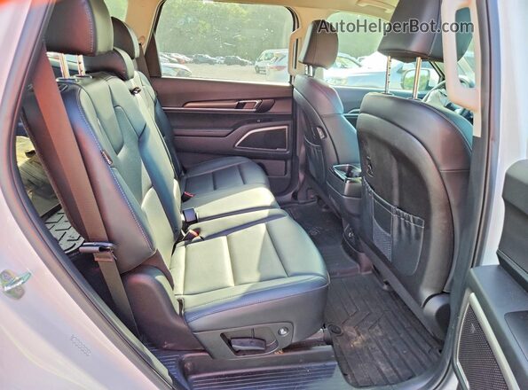 5XYP24GC7SG605890 2025 KIA TELLURIDE White Vista interior trasera