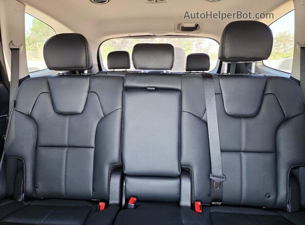 5XYP34GC2SG630404 2025 KIA TELLURIDE Silver უკანა სავარძლების ხედი