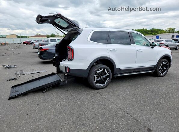 5XYP34GC3RG511920 2024 KIA TELLURIDE White Задня права чверть