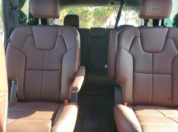 5XYP34GC4RG534381 2024 KIA TELLURIDE Белый Вид задних сидений