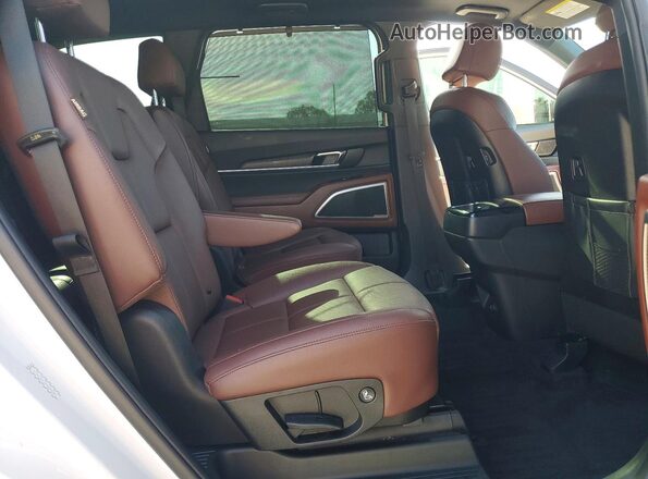 5XYP34GC4RG534381 2024 KIA TELLURIDE Белый Вид задней части салона