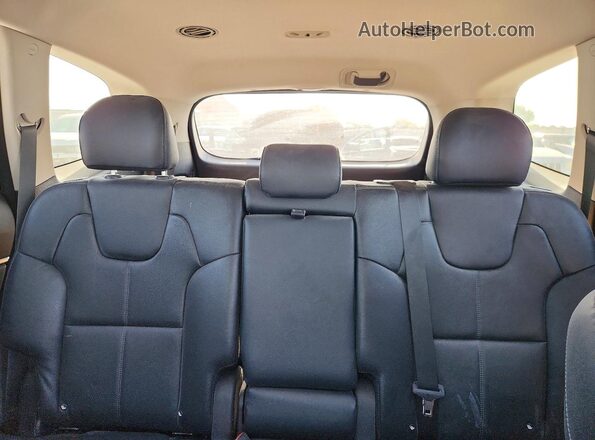 5XYP34HC4LG017670 2020 KIA TELLURIDE Черный Вид задних сидений